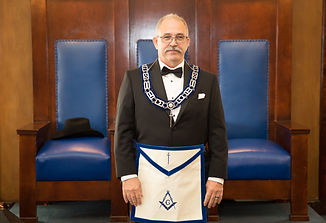 eac3b3_736f8c52e12b4f9382db69a05a1b9dd6~mv2_d_4099_2 Dale Jolliff